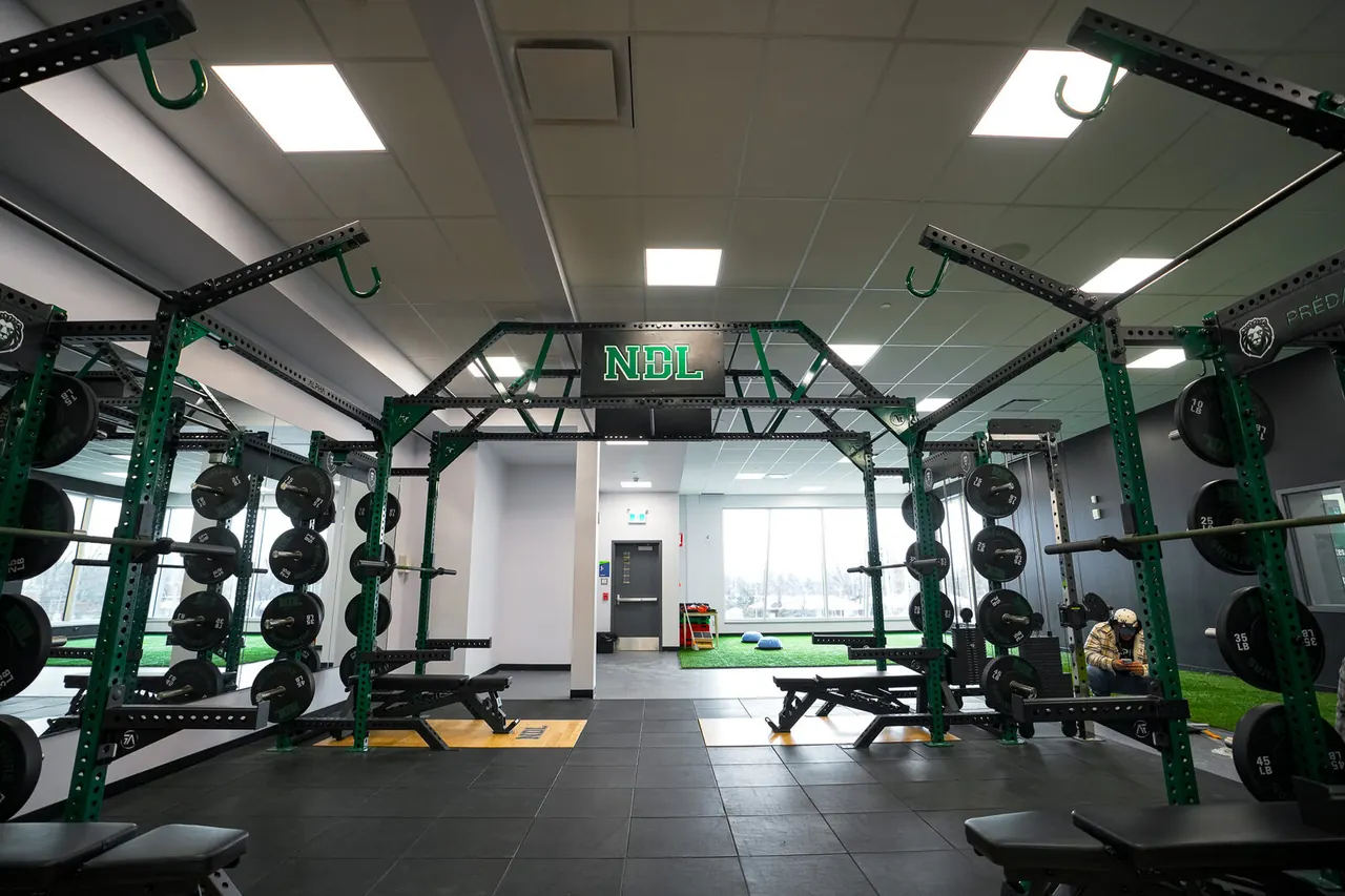 Collège Notre-Dame-de-Lourdes salle de musculation