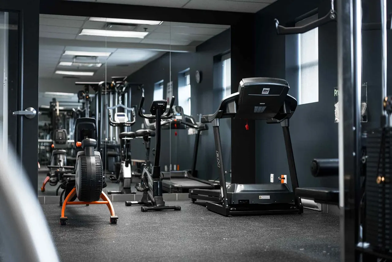 EIJ Salles De Sport Professionnel